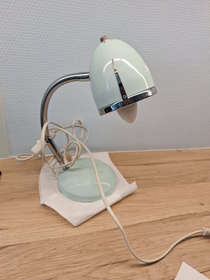 Arkitektlampe, Ukendt