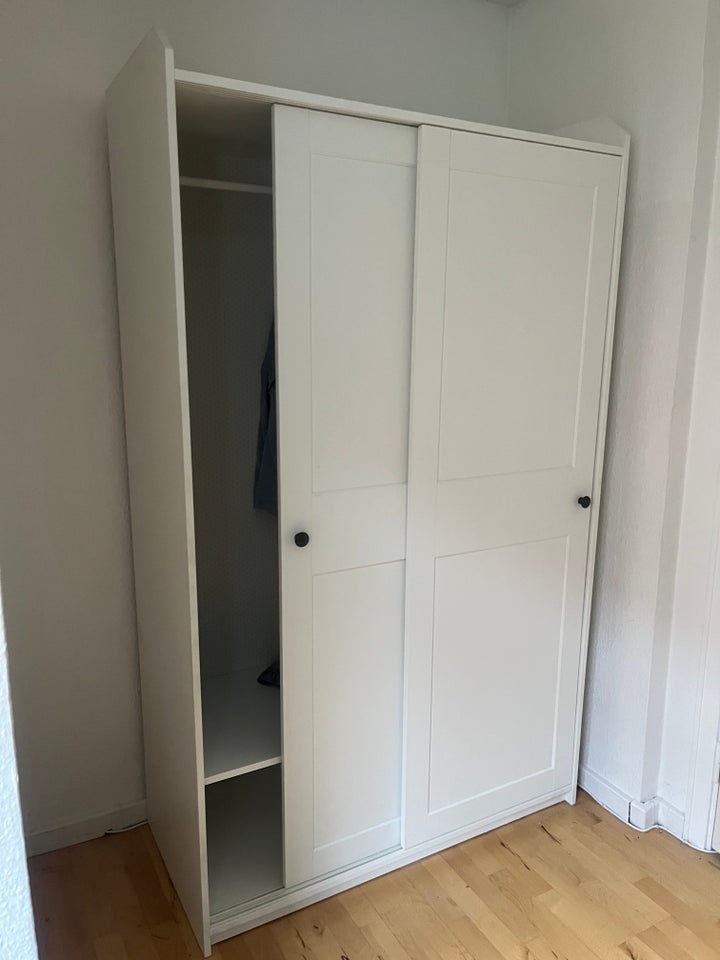 Garderobeskab, IKEA, b: 118 d: 55 h: