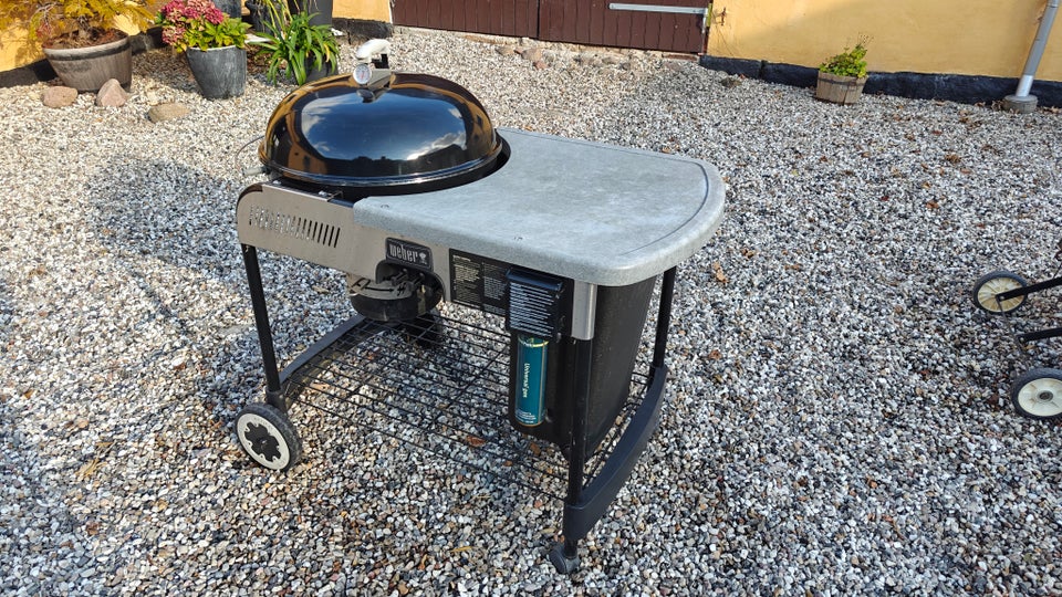 Kuglegrill, Weber