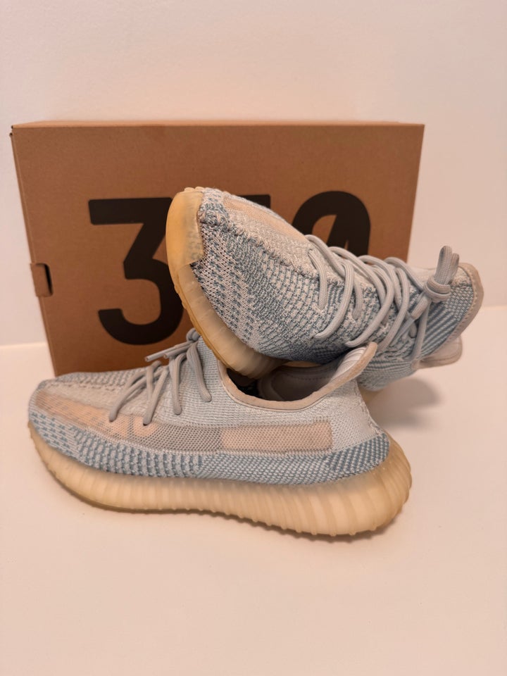 Sneakers, Yeezy 350, str. 43,5