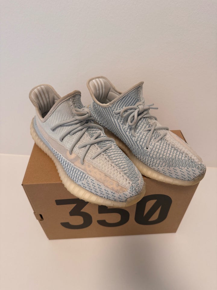 Sneakers, Yeezy 350, str. 43,5