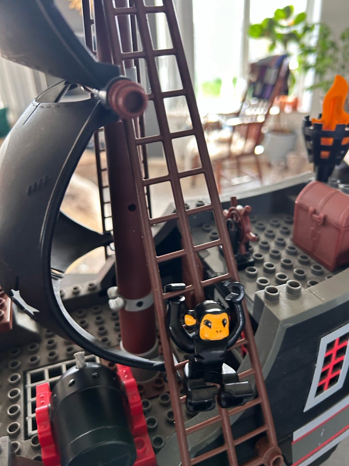 Lego Pirates, 7880