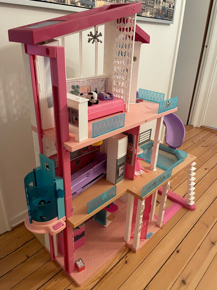 Barbie, Dreamhouse