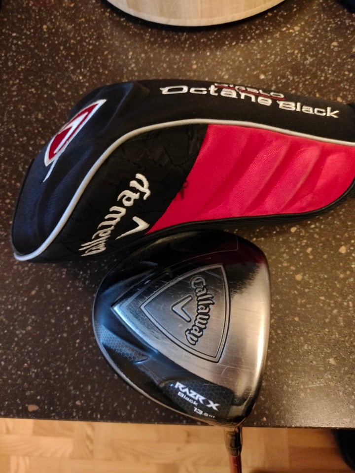 Driver, grafit, Callaway RAZR X