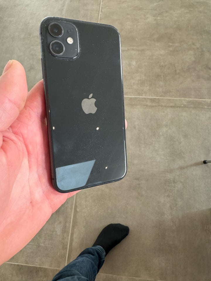 iPhone 11, 64 GB, sort