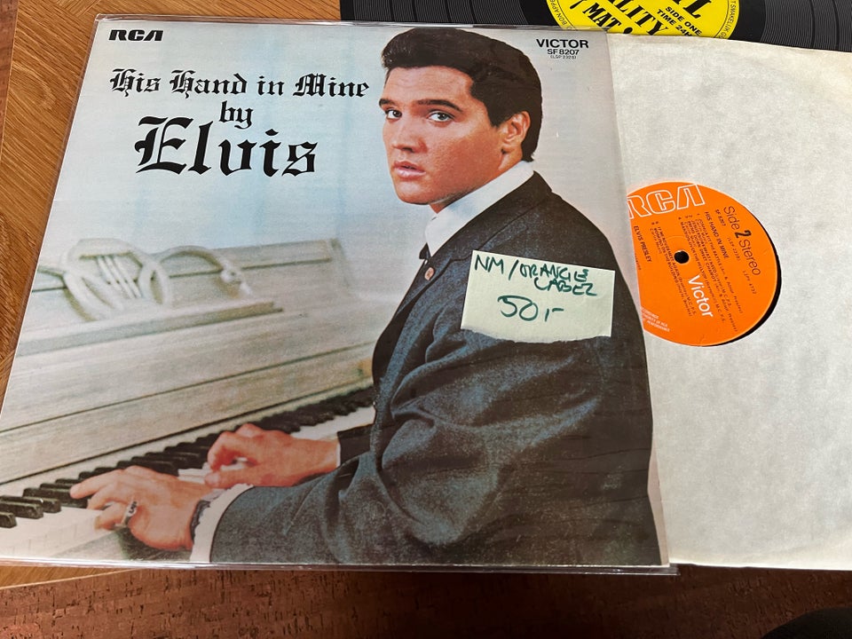 LP, Elvis, His Hand In Mine