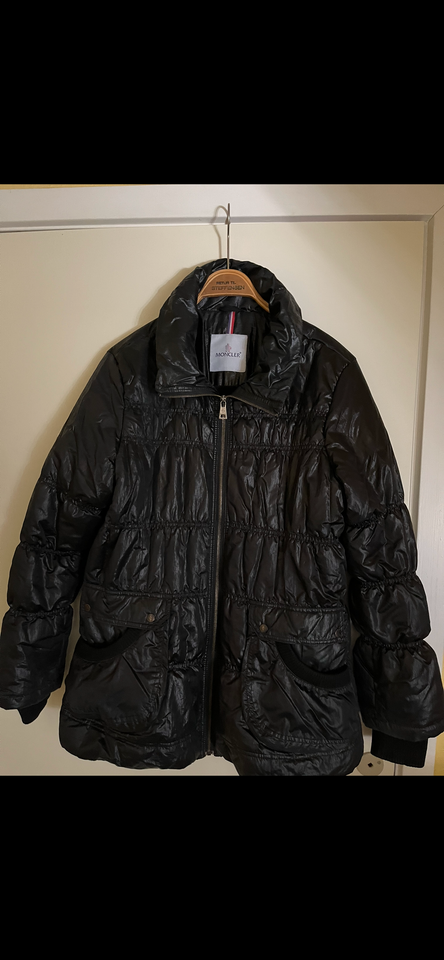 Vinterjakke, str. 40, Moncler