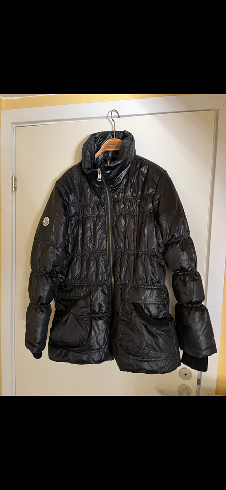 Vinterjakke, str. 40, Moncler