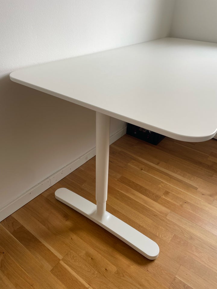 Skrivebord, Ikea, b: 160 d: 80