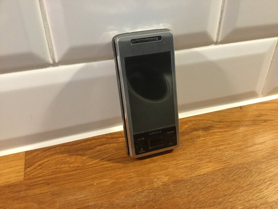 Sony Ericsson Xperia x1, Rimelig