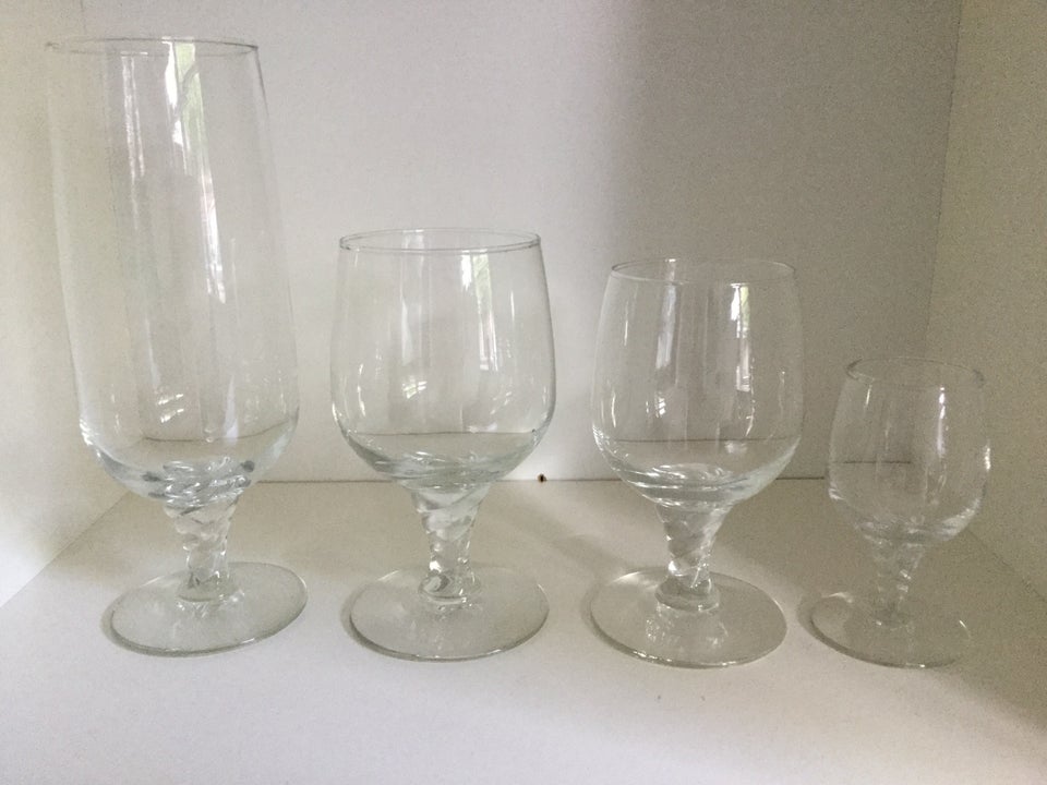 Glas Vinglas Tvistet glas