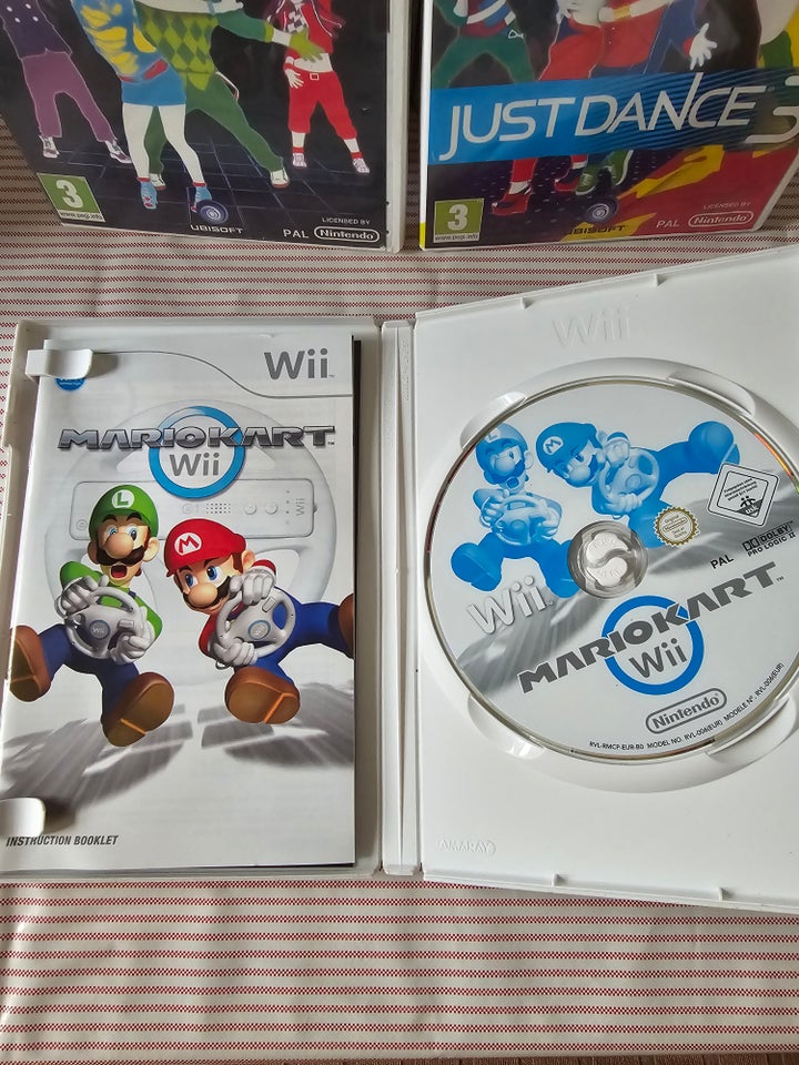 Wii mario kart, wii Sports, just