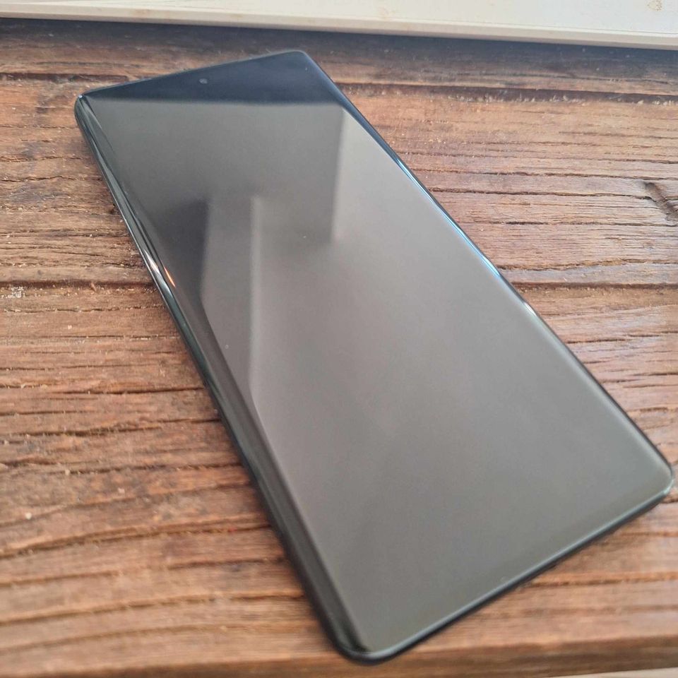 Motorola Edge 40 Neo, 256 , Perfekt