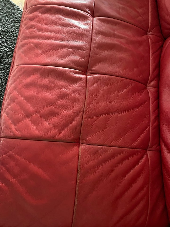 Rød lædersofa