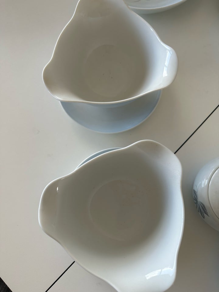 Porcelæn Spise og kaffestel fra