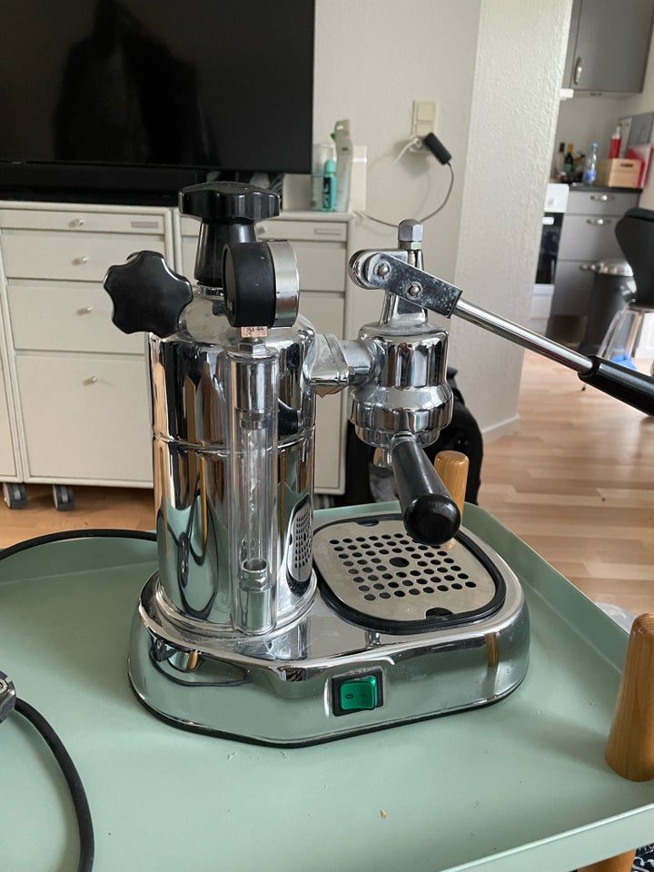 Espressomaskine La PAVONI