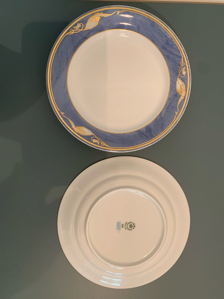 Porcelæn, Tallerken, Royal