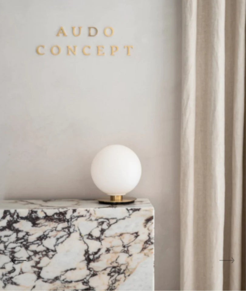 Arkitektlampe Audo / Menu