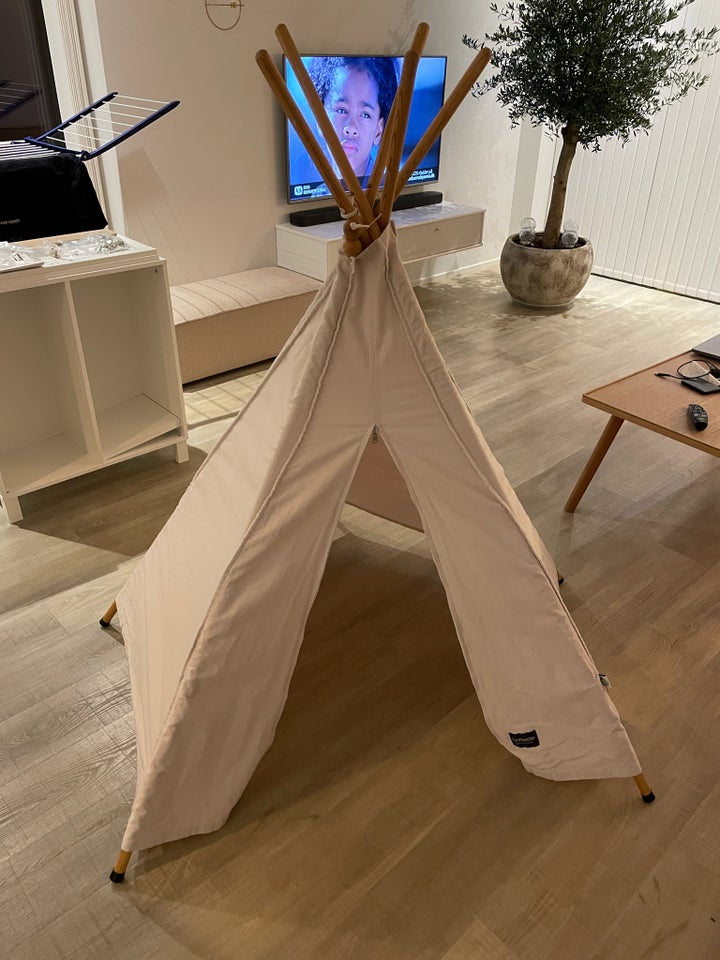 Andet, Roommate hippie tipi