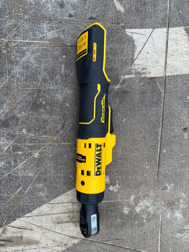 Skruemaskine, DeWalt DCF504