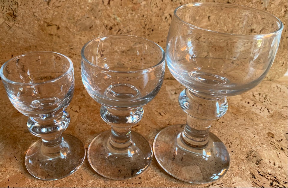 Glas, Vinglas, Jægerglas