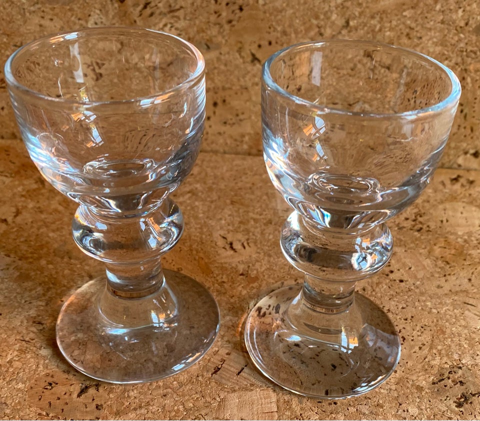 Glas, Vinglas, Jægerglas