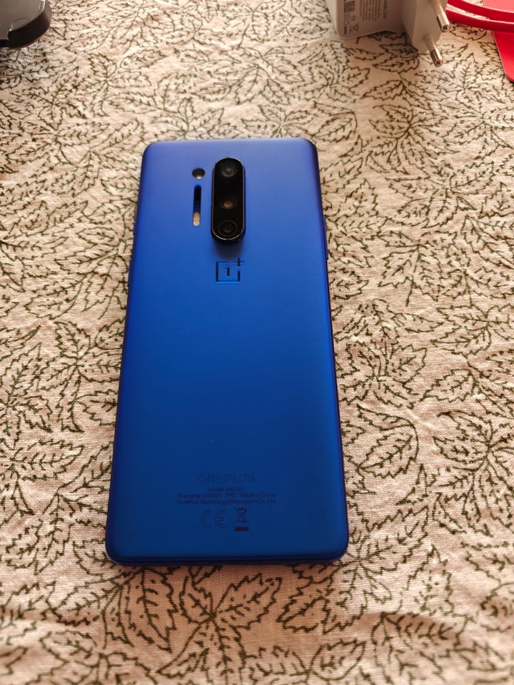 OnePlus 8 pro 256 GB  Perfekt