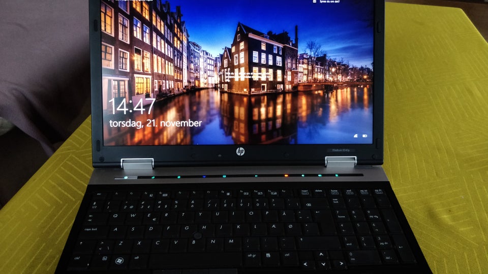 HP 8540p, 6 GB ram, 250 GB harddisk