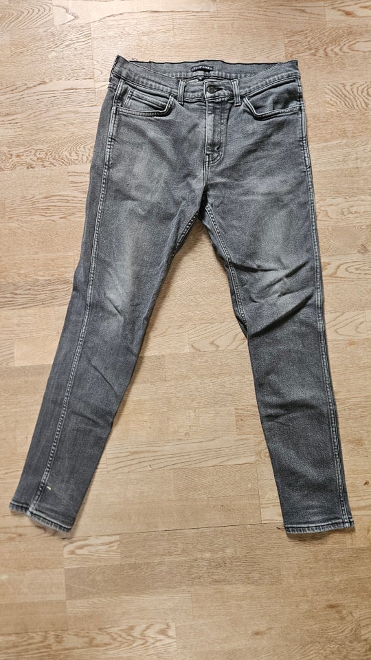 Jeans, Levis, str. 32