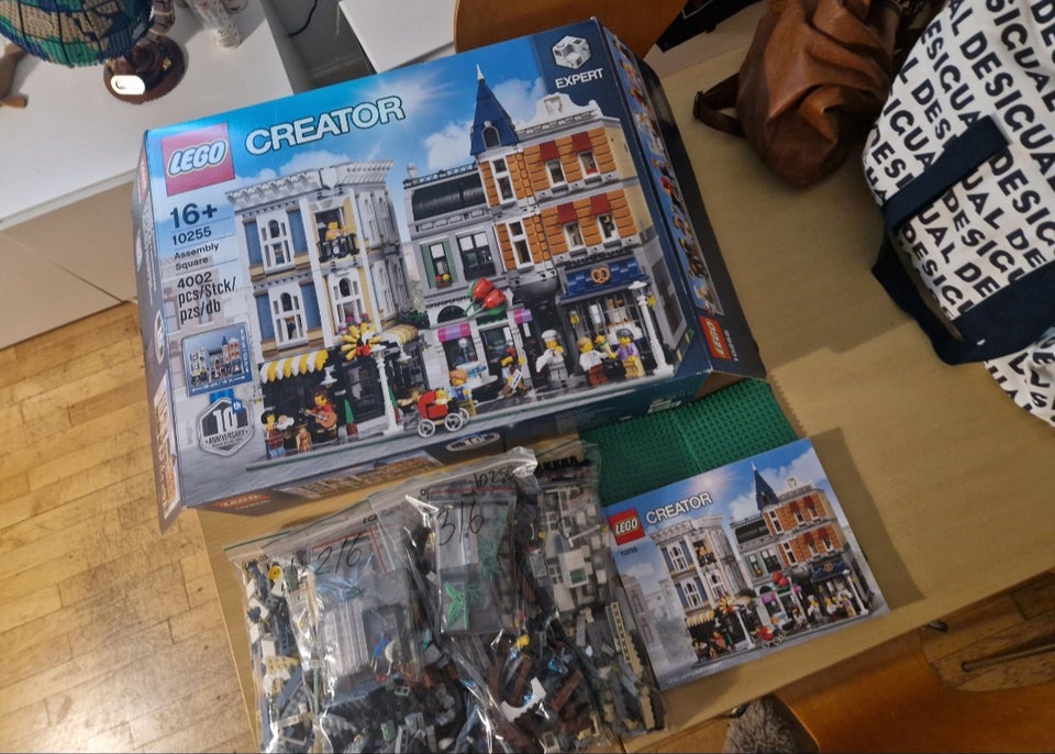 Lego Creator 10255