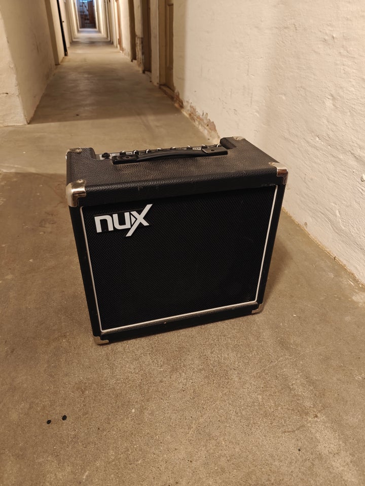 Guitarforstærker, Nux Mighty30X