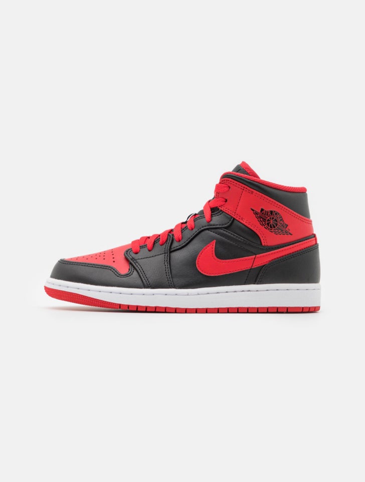 Sneakers Nike Air Jordan str 42