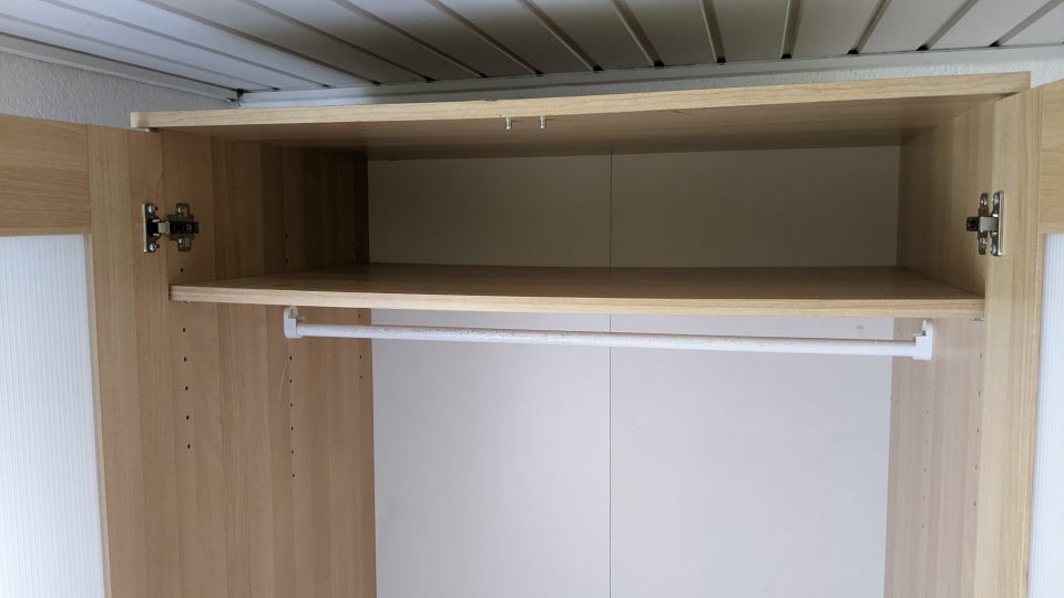 Garderobeskab Ikea b: 80 d: 50 h: