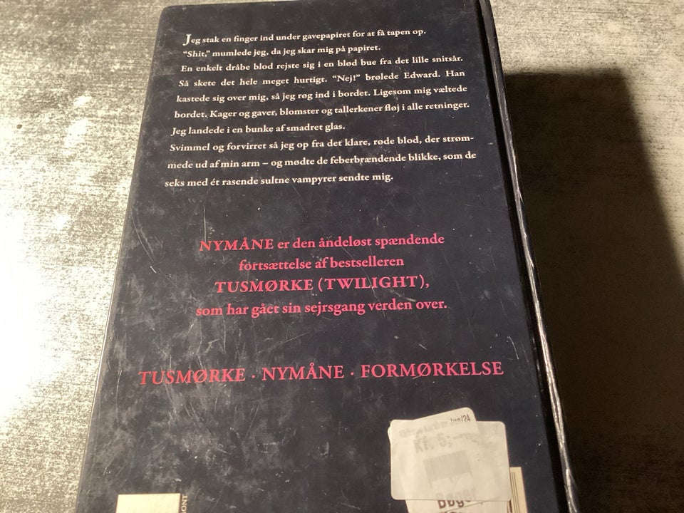 Nymåne , Stephenie Meyer kk25,