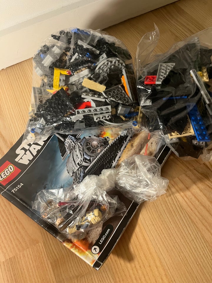 Lego Star Wars, 75154