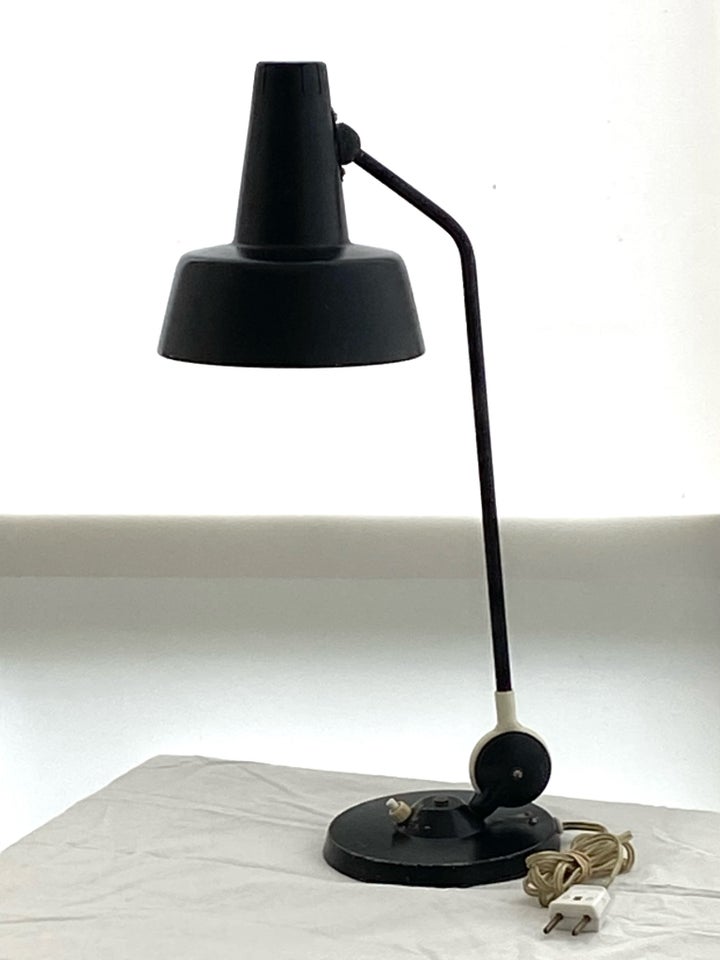 Anden arkitekt Bordlampe