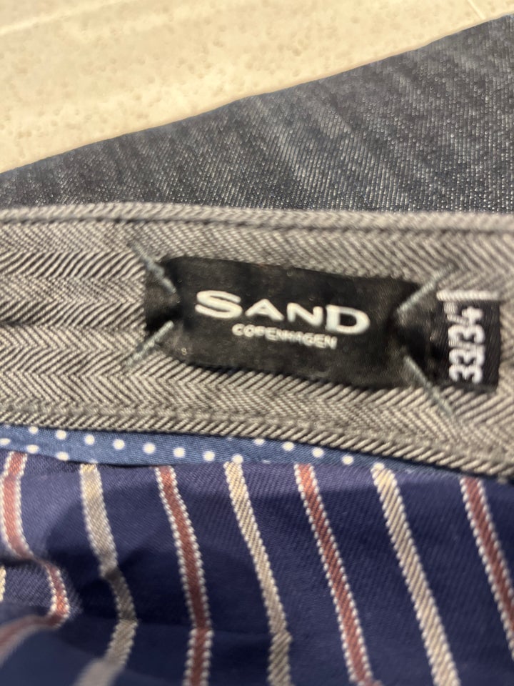 Jeans, Sand, str. 33