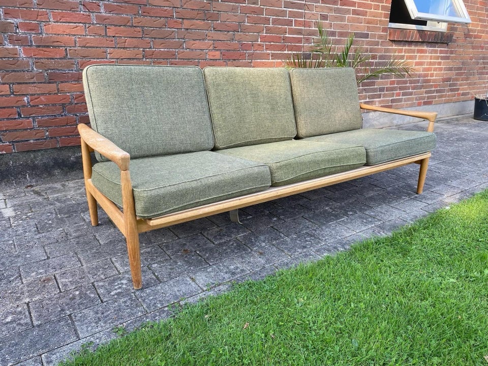 Anden arkitekt, Kolding, Sofa