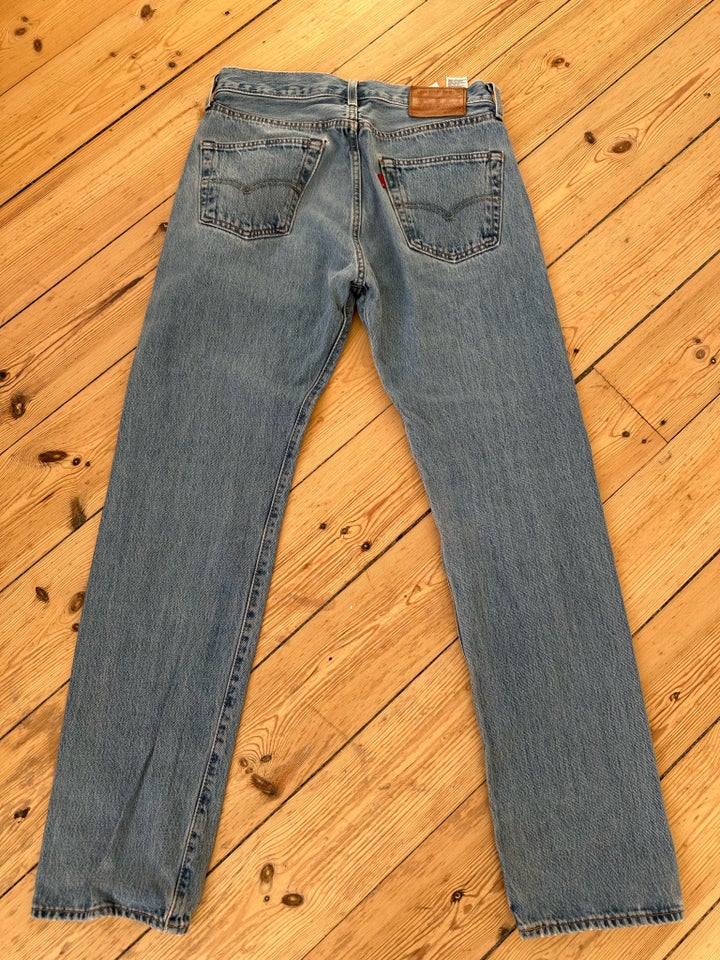 Jeans, Lewis 501, str. 30