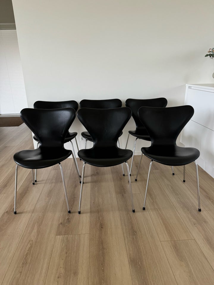 Arne Jacobsen, stol, 3107