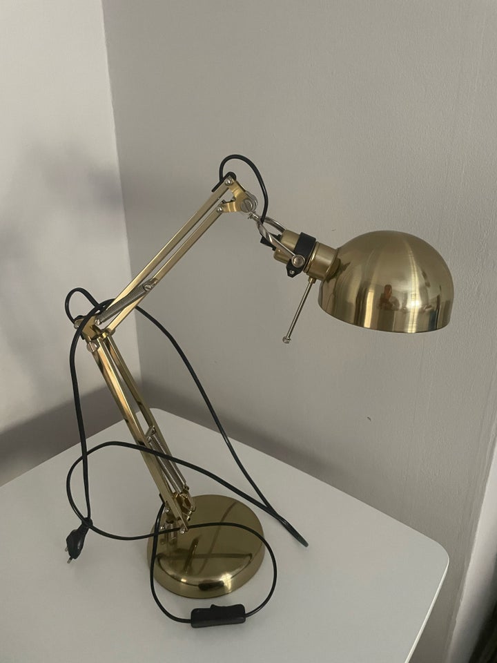 Skrivebordslampe