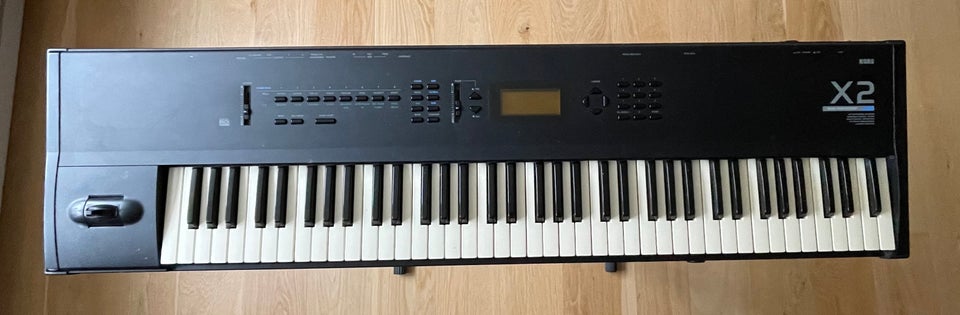 Workstation Korg X2