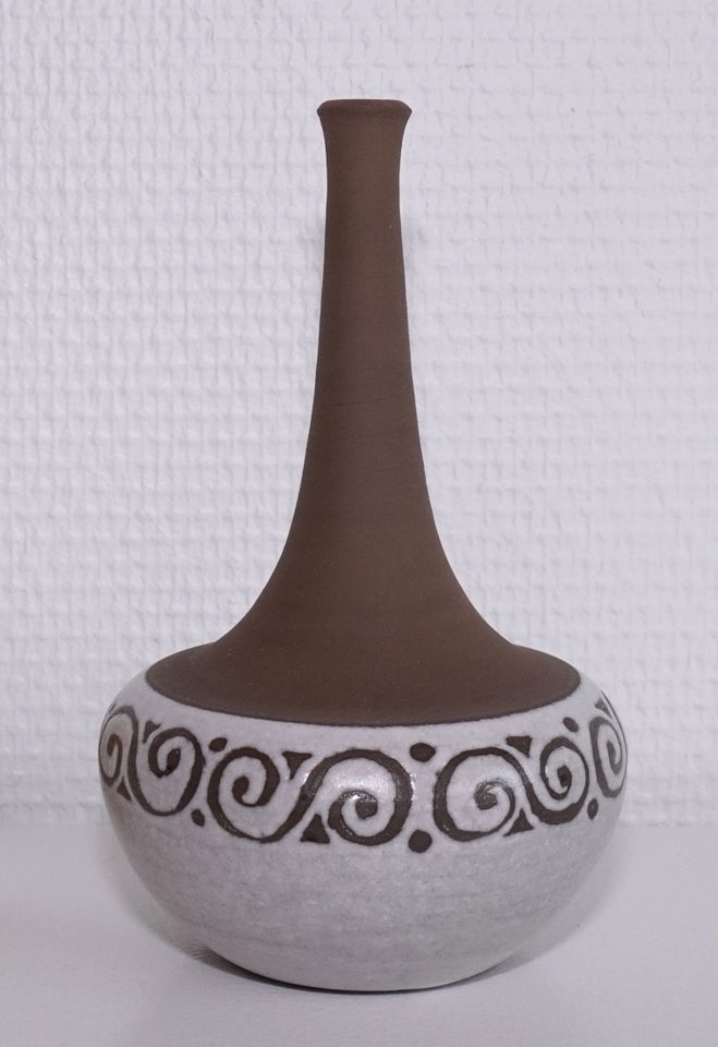 Keramik vase med lang hals