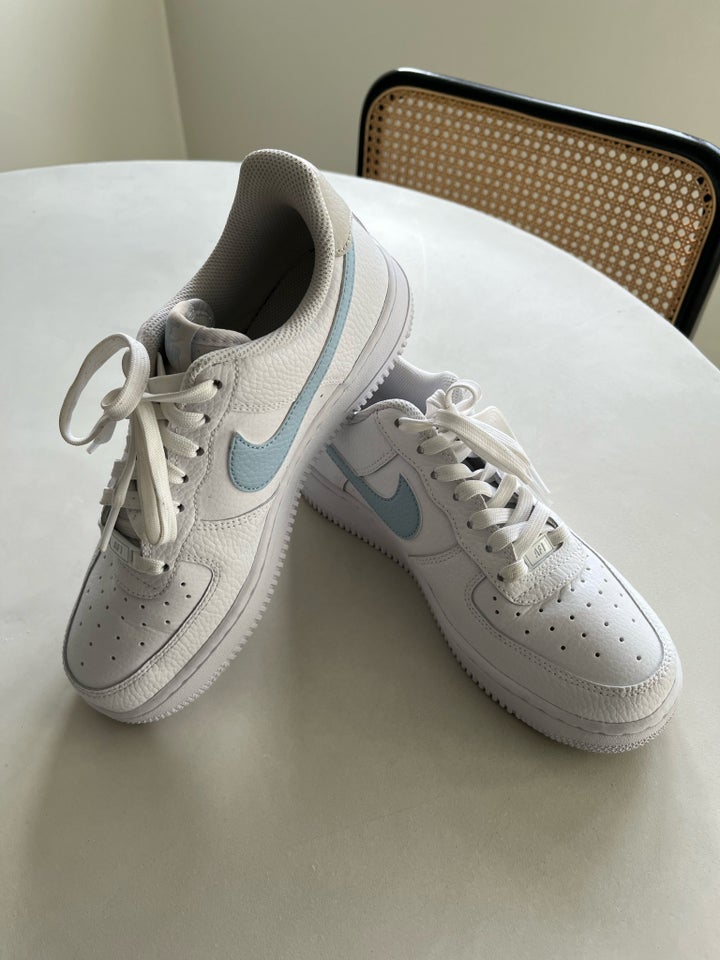 Sneakers, str. 38,5, Nike Air Force