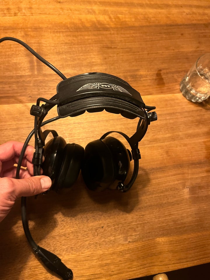 headset hovedtelefoner, Andet