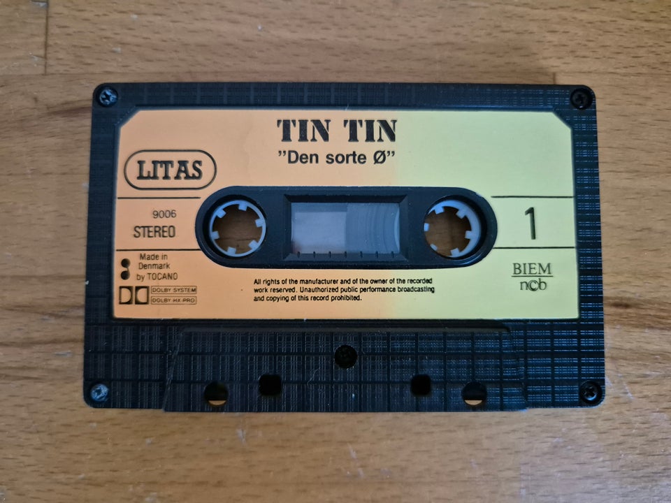 Bånd hørespil Tintin - Den sorte ø