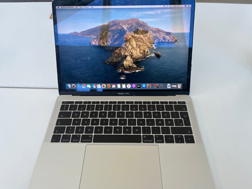 MacBook Pro, A1708 , 2,3 GHz