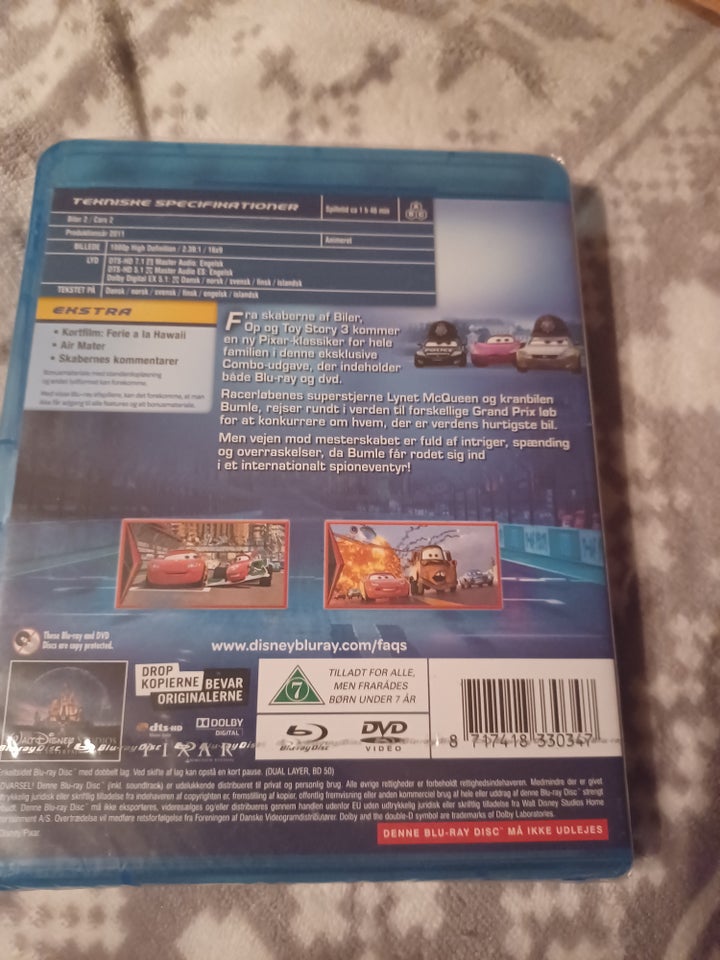 Cars 2, Blu-ray, action