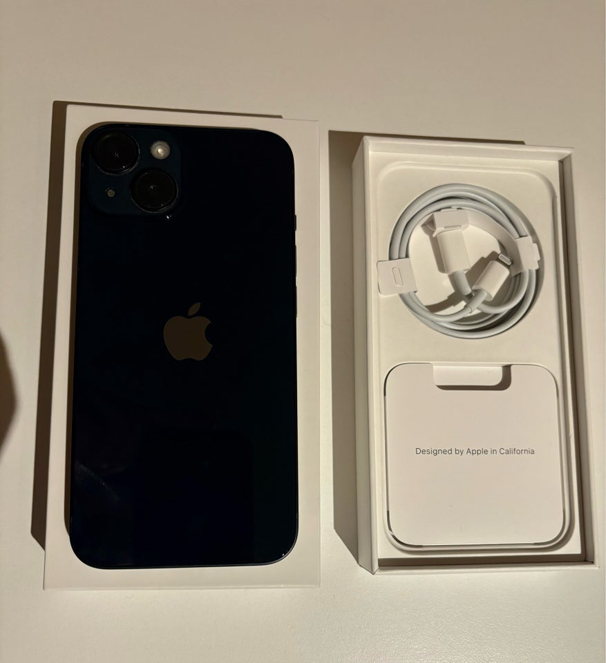 iPhone 14, 128 GB, sort