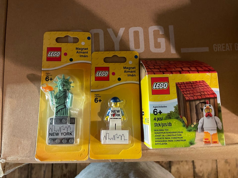 Lego Exclusives 40221 40305 mfl